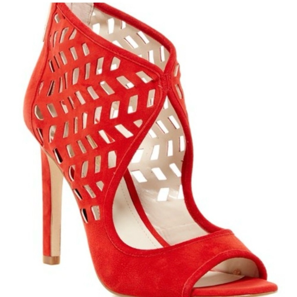 Super Cute and Very Sexy BCBG Generation Camdynn Laser-Cut Heeled. Size 9